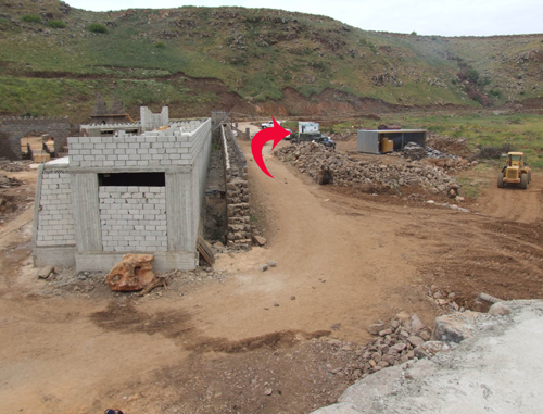 Occupation Soldiers Reached This Point Photo Report: Zionist Troops Cross Border, Steal equipment from Lebanese Tourist Site Under Construction