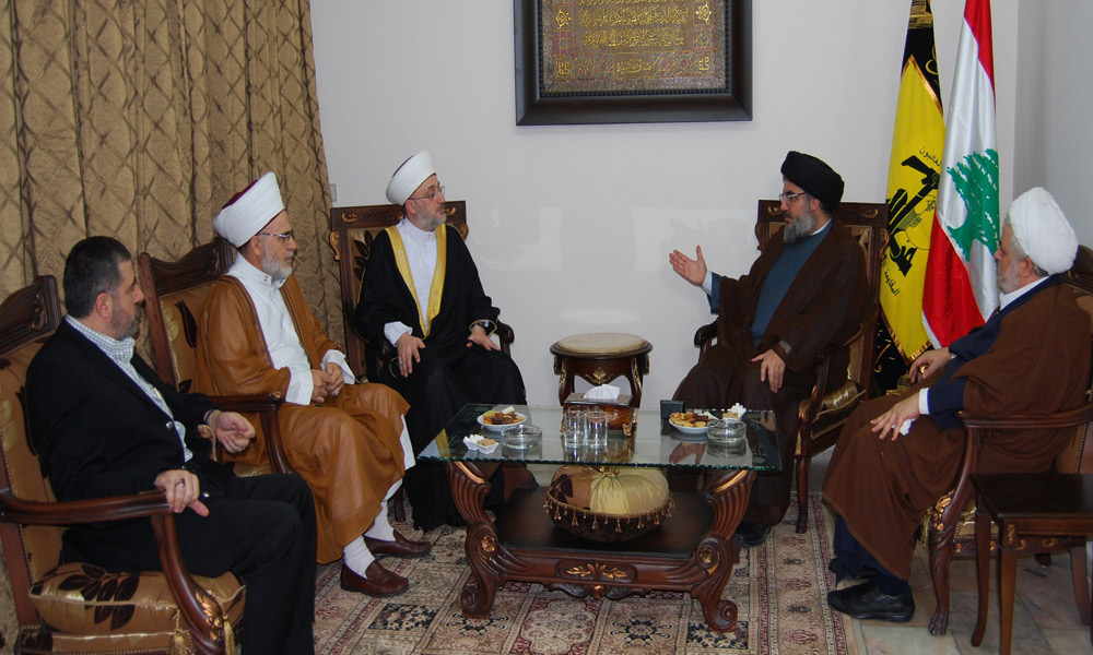 Hizbullah SG Receives Head of the Association of Islamic Charitable Projects
