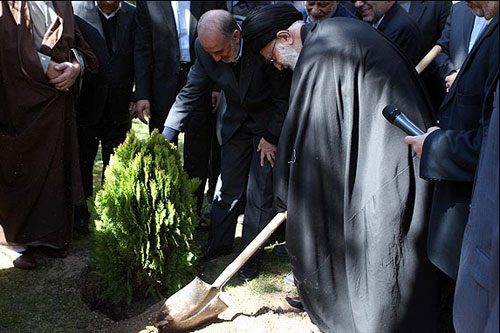 Supreme Leader Plants Two Trees in “Natural Resources and Tree-Planting” Week