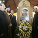 Sayyed Hakim lays a wreath of flowers at martyr Commander Imad Moghnieh΄s shrine