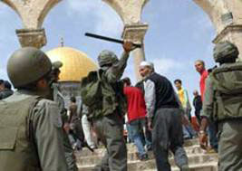 Zionist Settlers, Rabbis, Soldiers Storm Al-Aqsa
