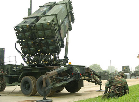 “Israel” Deploys Anti-Rocket Battery near Egypt Border