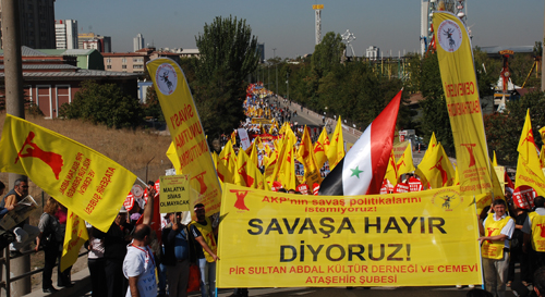 Turkish Alawites Demand Equality, Reject War on Syria