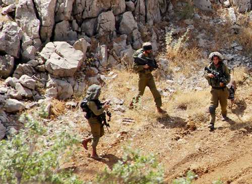 “Israeli” Troops Infiltrate Lebanese Territories, Breaches Airspace