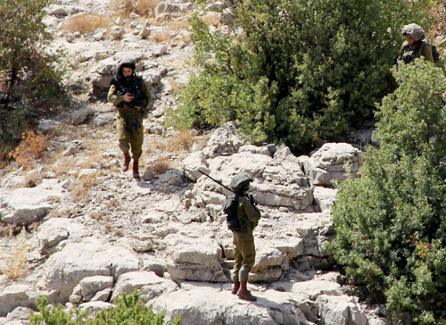 “Israeli” Troops Infiltrate Lebanese Territories, Breaches Airspace