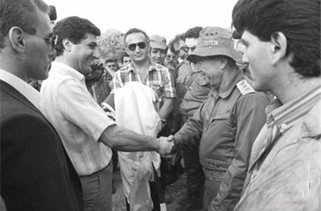 Lebanon Narrates: Treason and Resistance are Not the Same