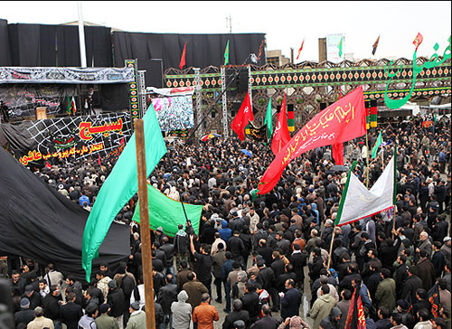 Rallies Cover Streets of Commemorating Ashura: Iran