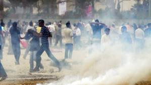 Activists Urge Korea to Cancel Massive Tear Gas Shipment to Bahrain