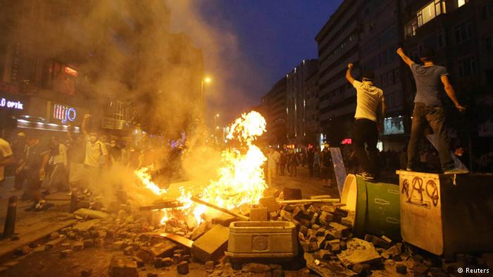 May Day Protests Turn Violent in Istanbul