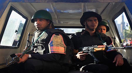 Sinai Blast Wounds 20 Egyptian Policemen