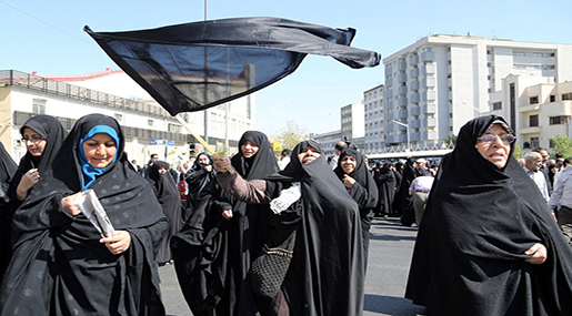 Iranians demonstrate over Hajj victims