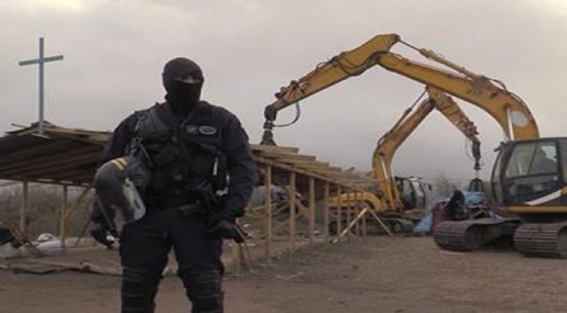France Demolishes Mosque, Church Used by Refugees