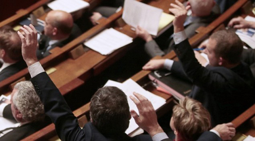 French MPs Vote on Stripping Terrorists of Nationality