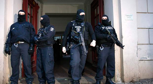 Two Algerians Linked to ’ISIS’ Arrested in Germany
