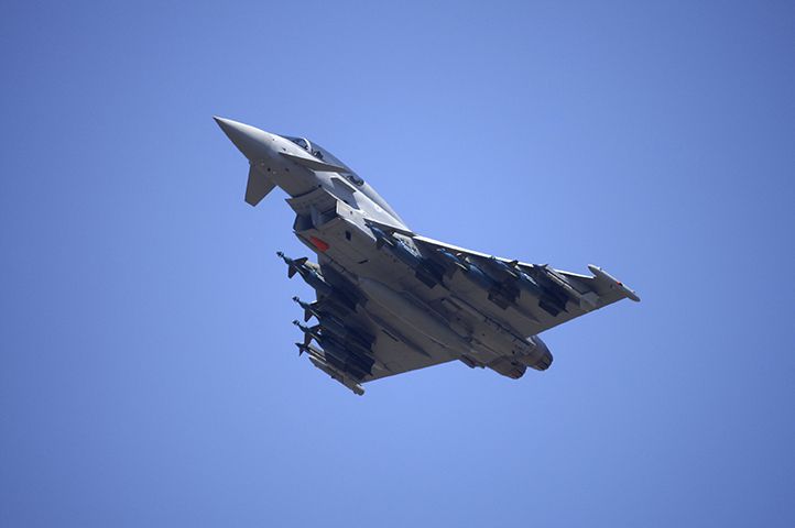 Canada's Fighter Jets Fly Final Raids in Iraq, Syria