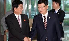 Two Koreas Agree on Talks on Family Reunions