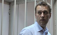 Russian Court Convicts Top Putin Foe in Fraud Trial