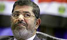 Court Adjourns Morsi Trial: Egypt