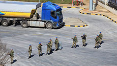 Turkish Border Guards Seize Over 1,000 kg of Chemicals in Vehicles 