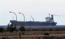 Libyan Forces Attack Oil Port Rebels
