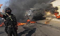 Blast in Egypt Train as Police Crush Pro-Mursi Protests, Chase Sinai Extremists