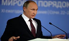 Putin: Countries Buying, Selling Oil from ’ISIL’ Extremists are Financing Terrorism, Will Backfire