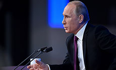 Putin: Western Nations Want to Chain Russian Bear