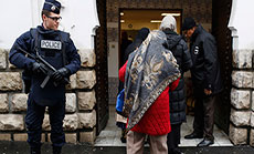 50 Anti-Muslim Incidents in France, Charlie Hebdo Insists on Attacking Holy Prophet’s Sanctity