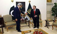 Pakistan Hangs Seven Convicted Militants As Kerry Visits