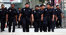 Malaysia Arrests 17 in Suspected Terror Plot