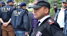 Turkey Arrests 17 over Syria Arms Interception