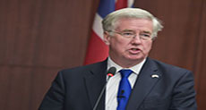 UK Defense Secretary: Illogical Not to Bomb ’ISIL’ in Syria


