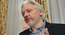 Assange Asks Hollande for Asylum in France, Paris Rejects

