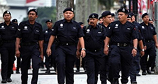 Malaysian Police Arrest 10 Suspected of ’ISIL’ Links

