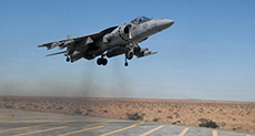 Australian Jets Complete First Attack on ’ISIL’ in Syria, French to Strike ’in Coming Weeks’

