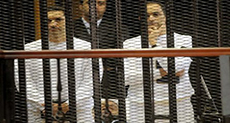 Egypt Court Orders Release of Mubarak’s Sons in Graft Case


