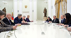 Kerry Meets Putin, Lavrov: We see Syria very Similarly
