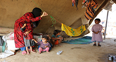 Inside the Bare-Bones Camp Where Families Try to Survive Yemen’s War
