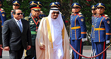 Saudi King Starts Egypt Visit in Boost for Al-Sisi
