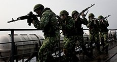 Over 6,500 Russian Troops, 15 Vessels, 10 Aircraft to Hold Far East Drills

