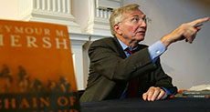 Seymour Hersh: Clinton Approved Delivering Libya’s Sarin Gas to Syrian Militants, Assad Didn’t Use Them