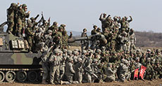 US, S Korea, Japan to Hold Joint Drill against N Korea
