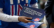 Rival Brexit Camps Battle on the Eve of Referendum