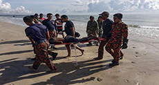 Eight Dead, 20 Missing in Malaysia Boat Accident
