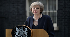 May Gathers Ministers for Brexit Talks
