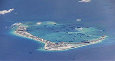 Philippines President Seeks «Soft Landing» in S China Sea Dispute
