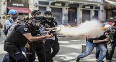 Turkish Police Fire Tear Gas at Protest against Stronger Presidency