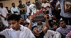 Bahrain Crackdown: Clashes in Diraz as Police Storm the Town, Crimes Documented