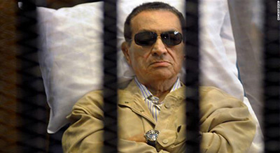 For the First Time in 6 Years: Mubarak Walks Free