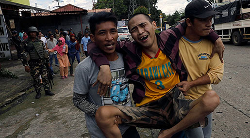 Daesh in Philippines: Dozens of Victims As Besieged Terrorists Execute ‘Betrayers’